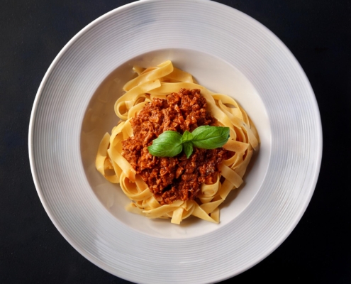 Ragut alla bolognese (bolognesesaus)